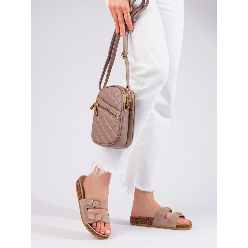 Chanclas de mujer beige oscuro con hebillas Shelovet 2