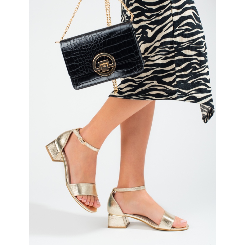 Sandalias de tacón bajo Shelovet para mujer dorado 2