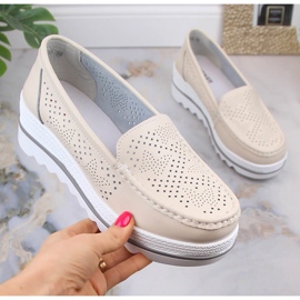 Mocasines de mujer en piel con plataforma calada beige Artiker 52C2119 4