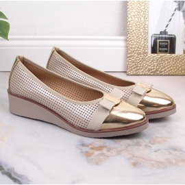 Zapatos cuña mujer calados dorados Potocki SZ12037 5