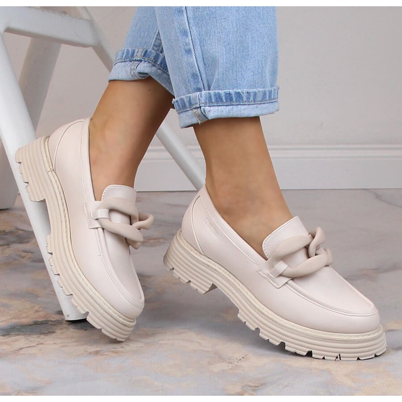 Big Star tacones y mocasines plataforma con cadena beige LL274581 1