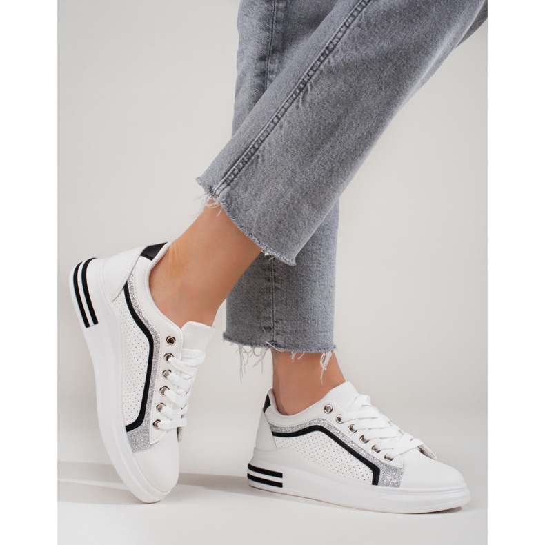 Zapatillas Shelovet de mujer en una plataforma alta blanco 1