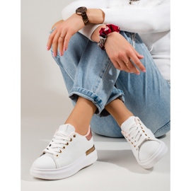 Zapatillas deportivas de mujer Shelovet blancas con aplicación dorada blanco 2