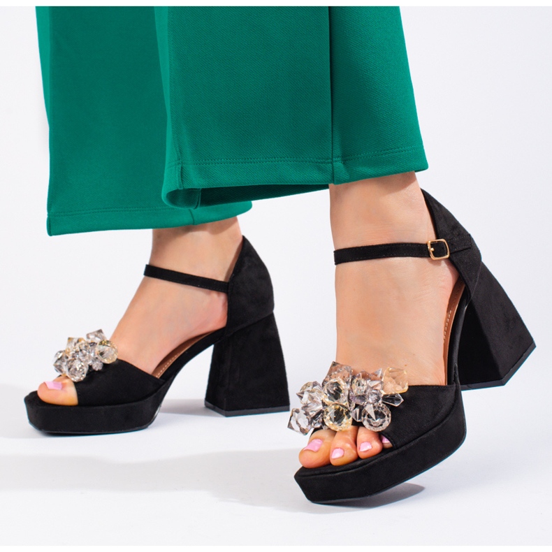 Shelovet sandalias de tacón cuadrado negro con cuentas 2