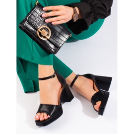 Sandalias en un puesto cómodo Shelovet negro 3