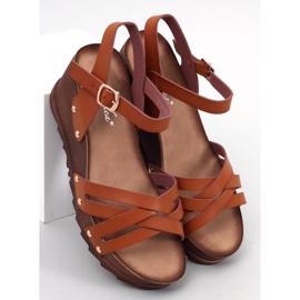 BM Sandalias cuña camel marrón 1
