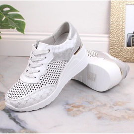 Zapatos cuña piel calados cómodos blanco S.Barski LR29587 7