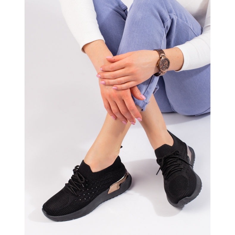 Deportivas shelovet negras caladas negro 1