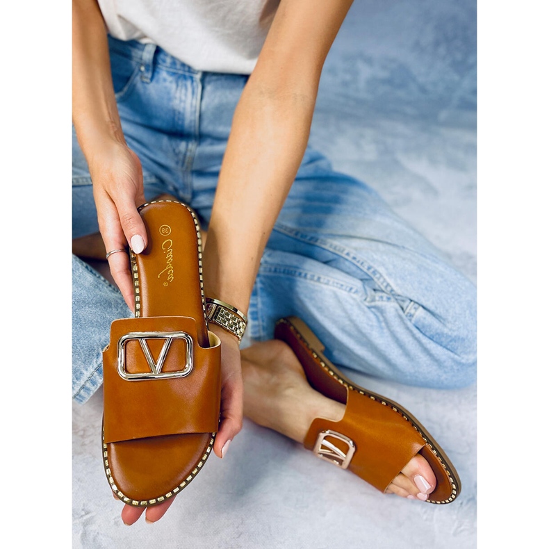 BM Chanclas de mujer Tonya Camel marrón 2