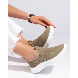 Zapatos deportivos calados de mujer Shelovet verde 1