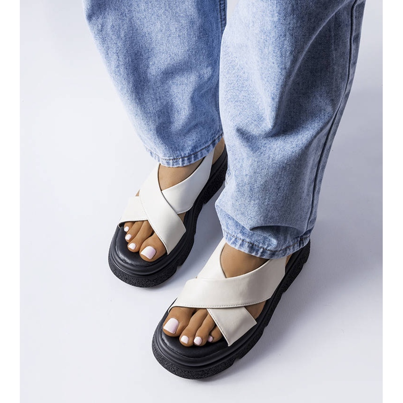 Evento Sandalias beige con plataforma de Oakway 1