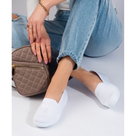 Zapatillas slip-on de mujer de textil Shelovet blanco 3