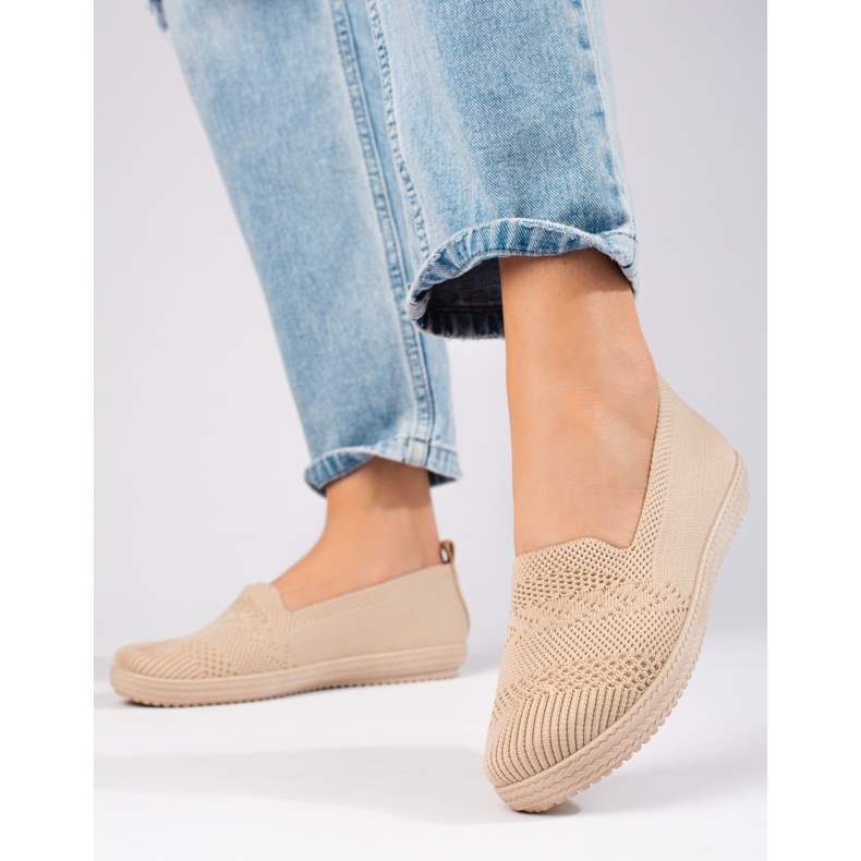 Zapatillas slip-on de mujer de textil Shelovet beige 1