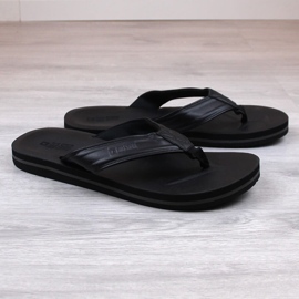 Chanclas de hombre fabricadas en piel ecológica negra Big Star LL174605 negro 3