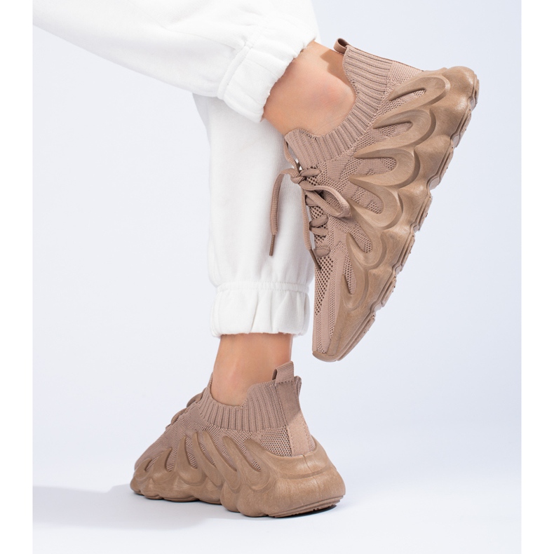 Deportivas de mujer Shelovet de tejido marrón 2