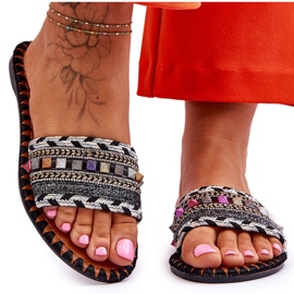 Pantuflas con adornos negros Bellisa para mujer 9
