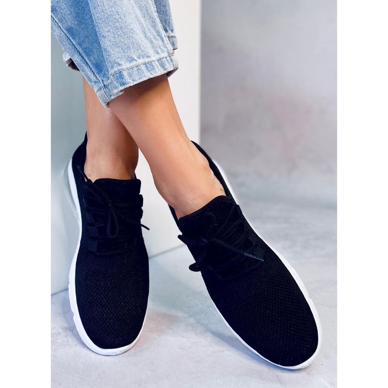 BM Zapatillas deportivas Kessi calcetines negros 1