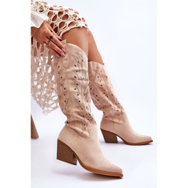 Elavi Botas sin cordones de ante calado en beige 4