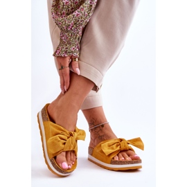 PG1 Chanclas amarillas con plataforma So Comfy amarillo 2