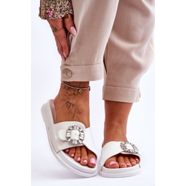 Pantuflas Mujer Plataforma Con Adorno Blanco Beneca 1