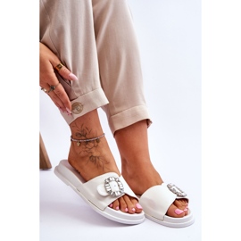 Pantuflas Mujer Plataforma Con Adorno Blanco Beneca 7