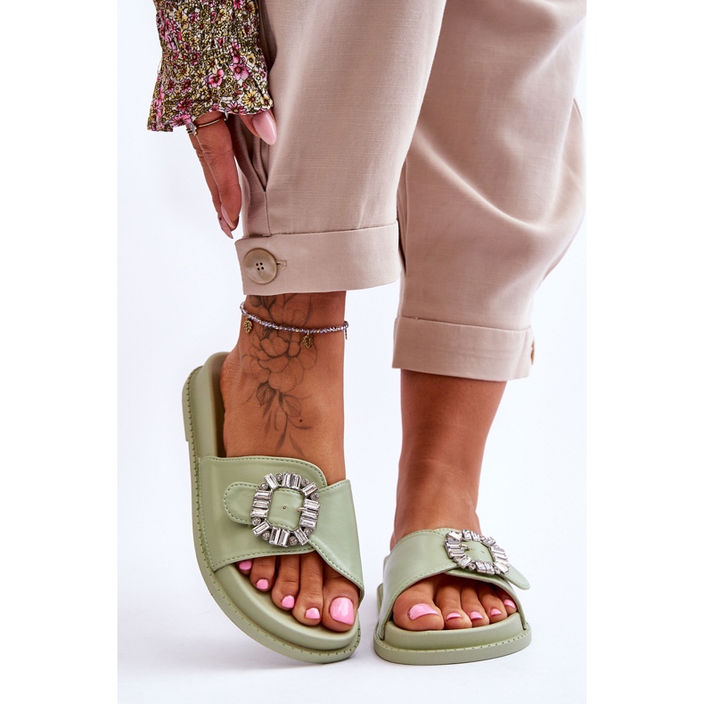 Pantuflas De Mujer Con Plataforma Adorno Beneca Verde 1