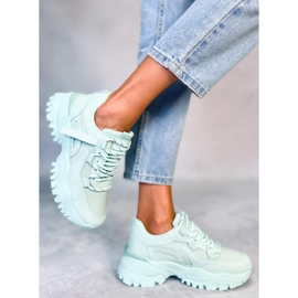 BM Bains zapatillas verdes con cuña 1