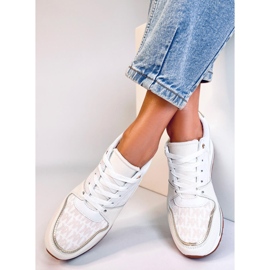 Zapatillas Gilmore beige con cuña 3