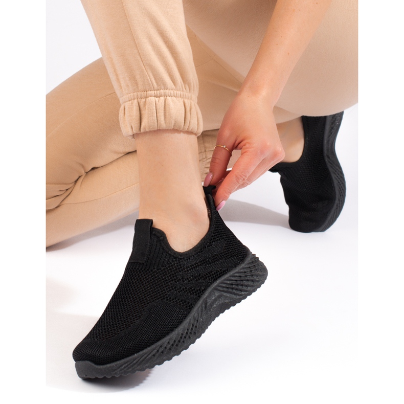 Zapatos deportivos calados de mujer Shelovet negro 1