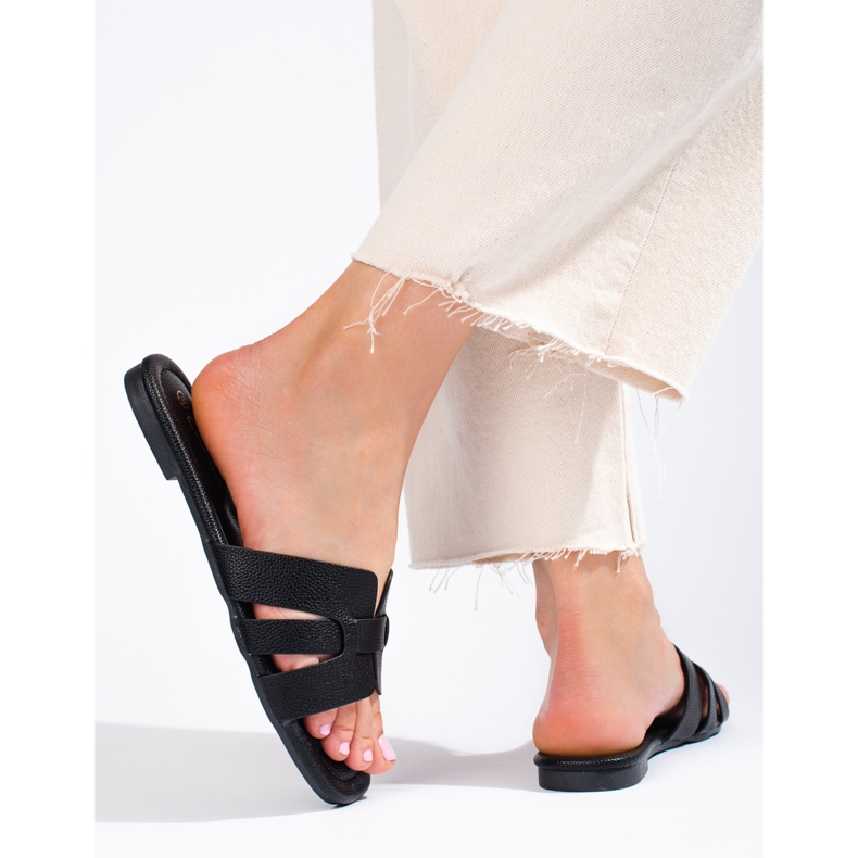 Babuchas negras de mujer fabricadas en piel ecológica Shelovet negro 2