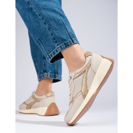 Zapatillas beige de cuero en la plataforma Shelovet 3