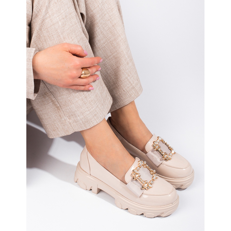 W. Potocki Zapatos mujer beige con hebilla Shelovet 1