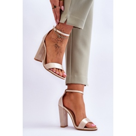 Sandalias Tacón De Raso Linsy Beige 4