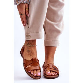 Zazoo Cómodas sandalias sin cordones de cuero marrón Kayla 1