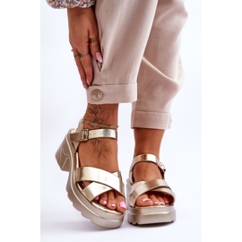 PS1 Sandalias Hillary doradas para mujer con tacones masivos dorado 1