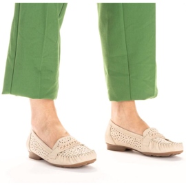 Cómodos mocasines calados Rieker W 40068-60 beige 6