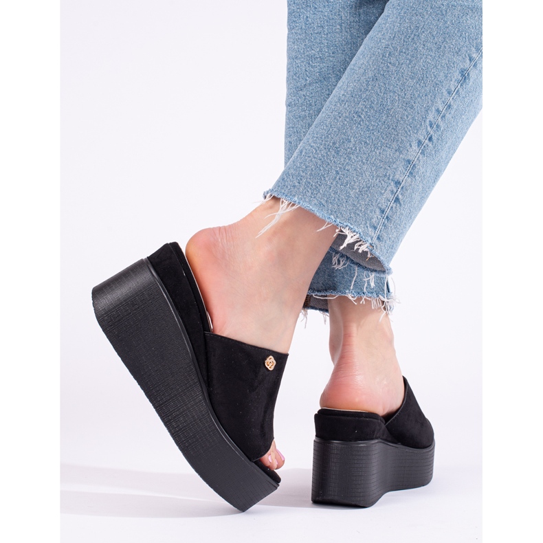Sandalias de cuña alta negras de Shelovet negro 1