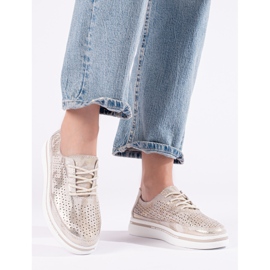 Zapatos calados de cuero para mujer en la plataforma dorada de Shelovet. dorado 3