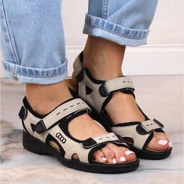 Cómodas sandalias deportivas mujer con velcro beige Rieker 64582-60 4