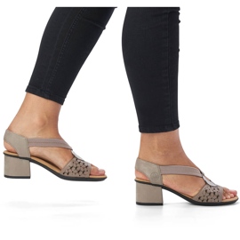 Rieker 64677-64 Sandalias beige de piel con tacón y elástico 8