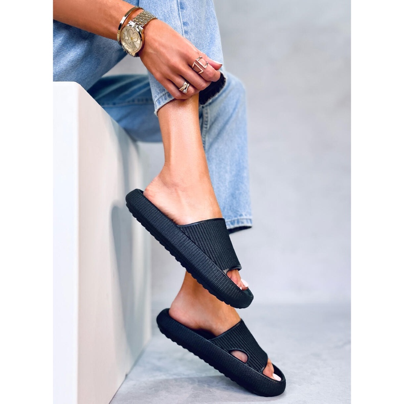 BM Pantuflas cojín Yang Negro 1