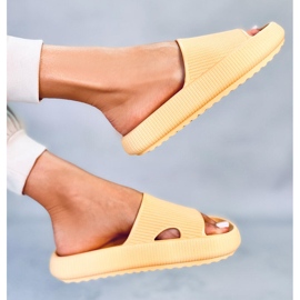BM Zapatillas de estar por casa Yang Yellow amarillo 5