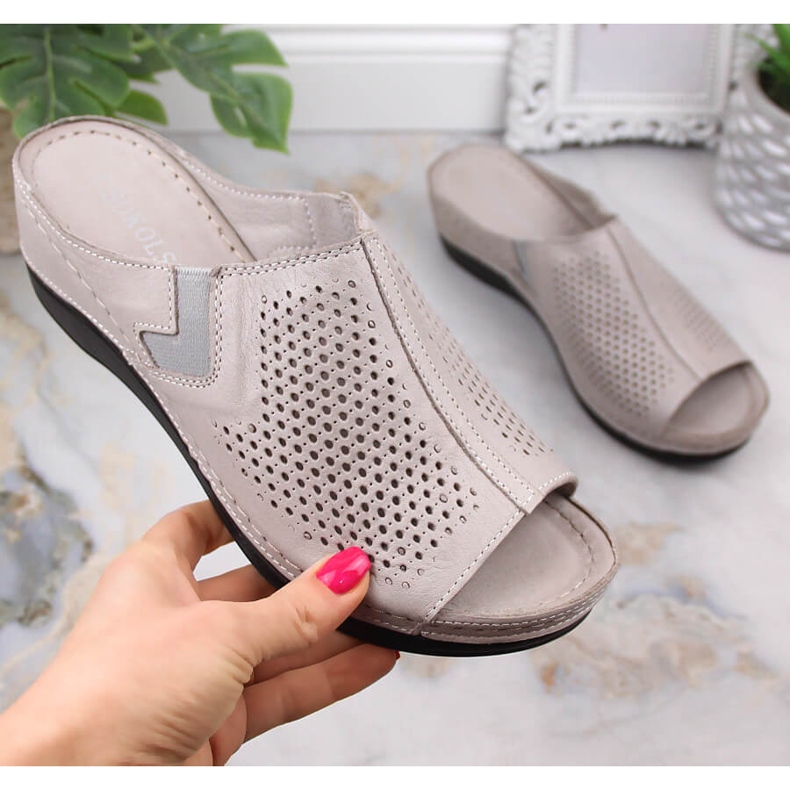 Sandalias mujer piel cuña con elástico T.Sokolski L22-518 beige 1