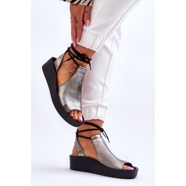 Sandalias Piel Cuña Nicole 2743/063 Plata-Negro 5