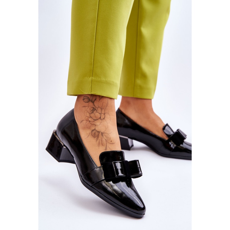 Vinceza Bombas De Charol De Moda Con Un Lazo Decorativo Shira Negro 2