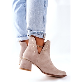 Lewski Shoes Botines de ante para mujer con recortes Lewski Cappuccino 3074 / B beige 4