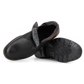 Polbut Botas negras aisladas C16 negro 6