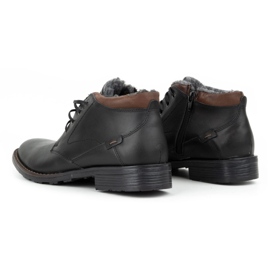 Polbut Botas negras aisladas C16 negro 8
