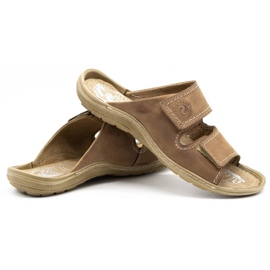 Zapatillas de hombre 048 Marrón 7