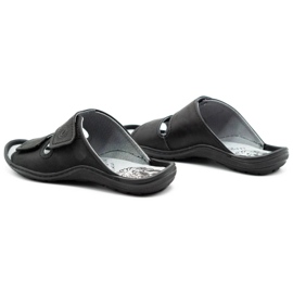 Zapatilla piel hombre 048 Negro 9